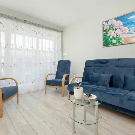 Apartment Azalia Marina Basen & Epapartamenty Dziwnów