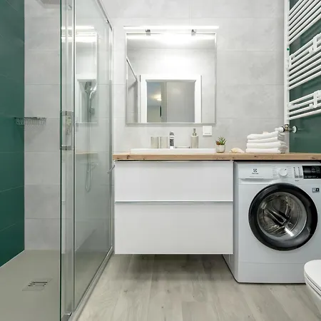 Azalia Marina Basen & Epapartamenty * Dziwnów