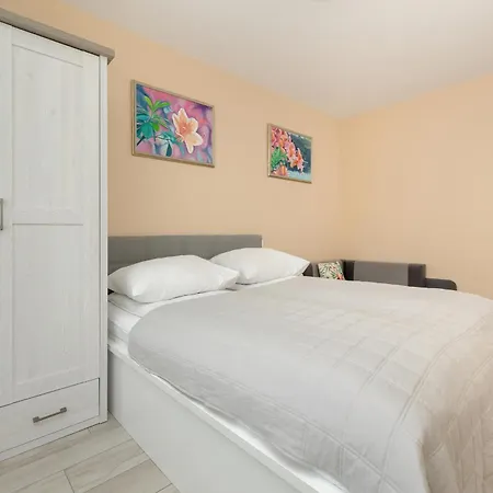 Azalia Marina Basen & Epapartamenty Apartment