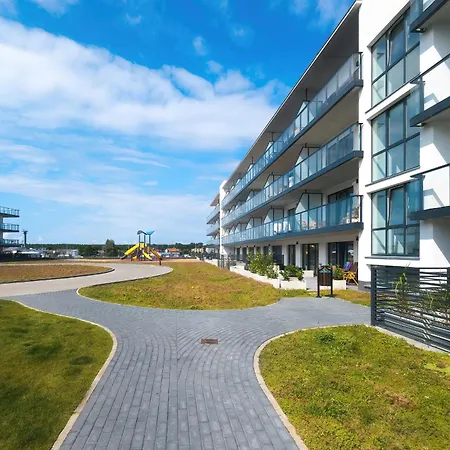 Azalia Marina Basen & Epapartamenty