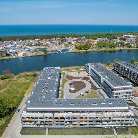 Azalia Marina Basen & Epapartamenty Apartment Dziwnów