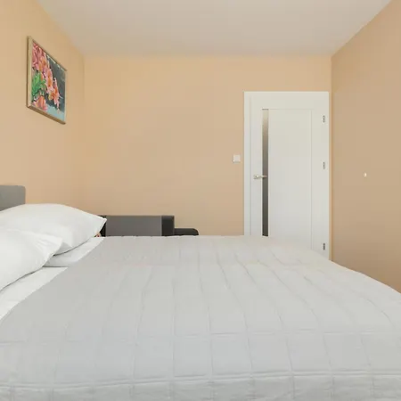 Apartment Azalia Marina Basen & Epapartamenty *