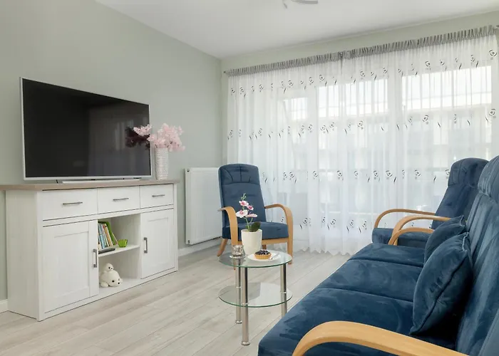 Azalia Marina Basen&spa Epapartamenty Apartamento *