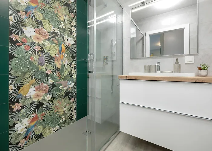 Azalia Marina Basen & Epapartamenty *