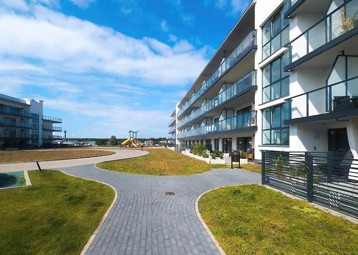 Azalia Marina Basen & Epapartamenty