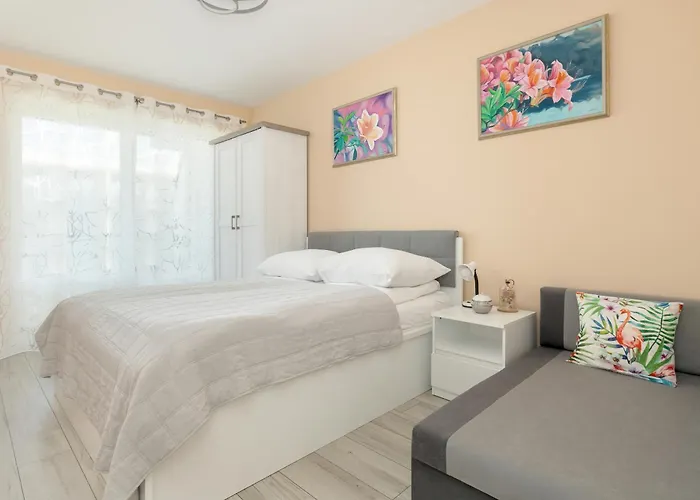 Azalia Marina Basen&spa Epapartamenty *